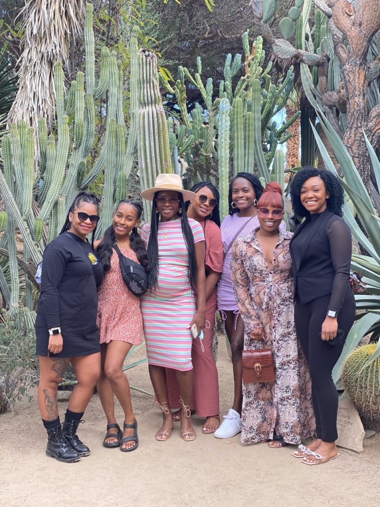 moorhen botanical garden, palm springs 